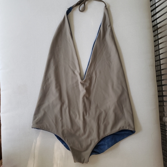 Arrow & Eve Skylar Deep V Low Back One Piece - Picture 6 of 6